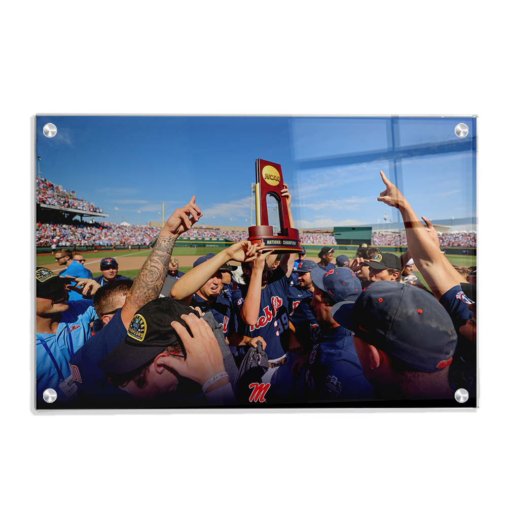 Ole Miss Rebels - Hoist the Trophy - College Wall Art #Canvas