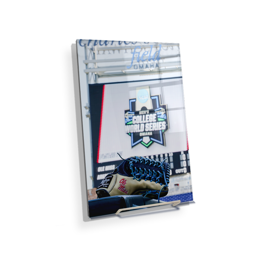 Ole Miss Rebels - Ole Miss Glove - College Wall Art #Canvas