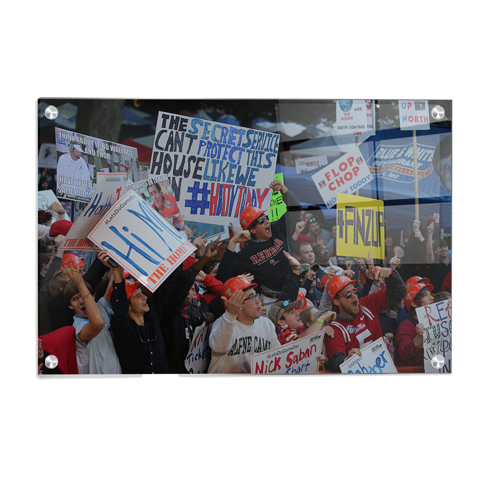 Ole Miss Rebels - Game Day Grove - College Wall Art #Canvas