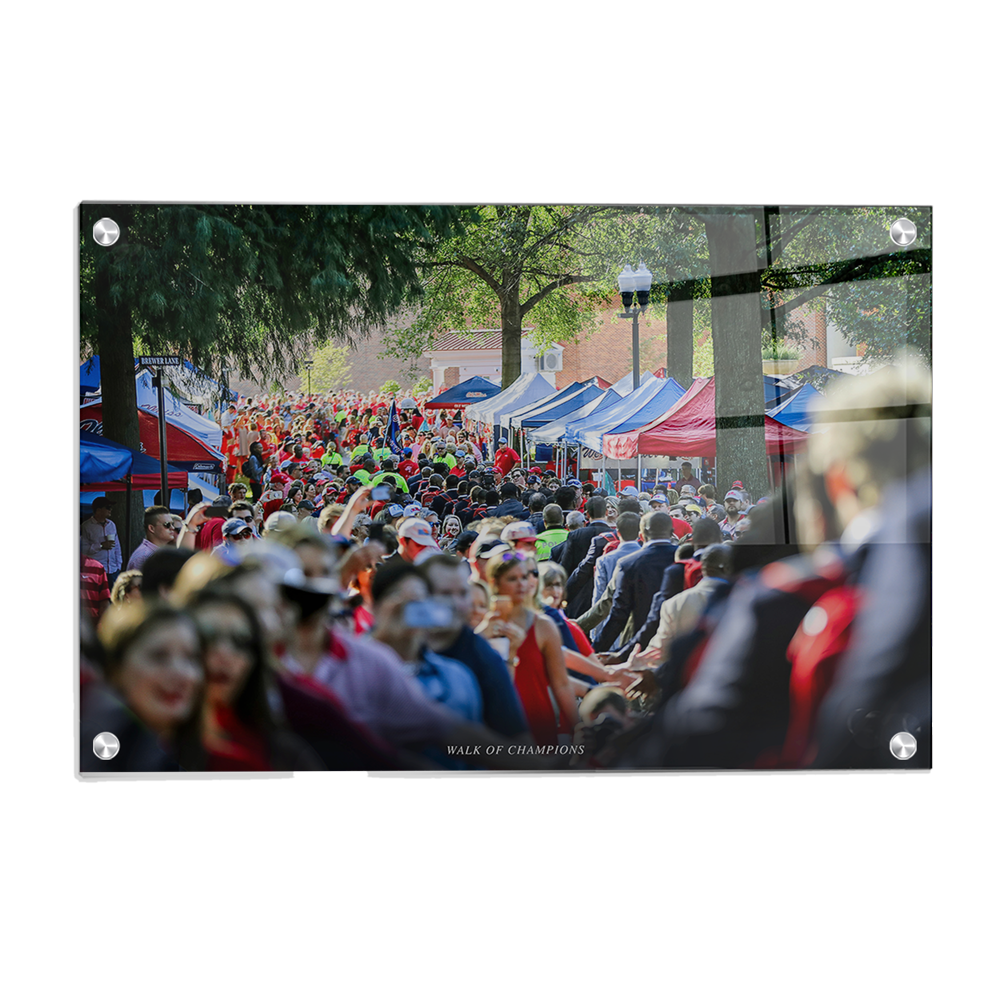 Ole Miss Rebels - Walk of Champions Thru the Grove - College Wall Art #Canvas