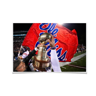 Ole Miss Rebels - Victory Lap - College Wall Art #Poster