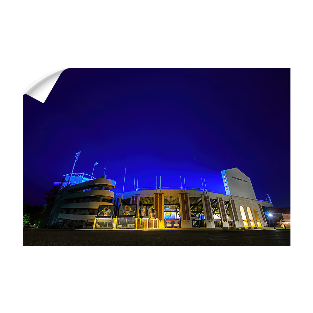 Ole Miss Rebels - Vaught Hemingway Stadium 2020 - College Wall Art #Canvas